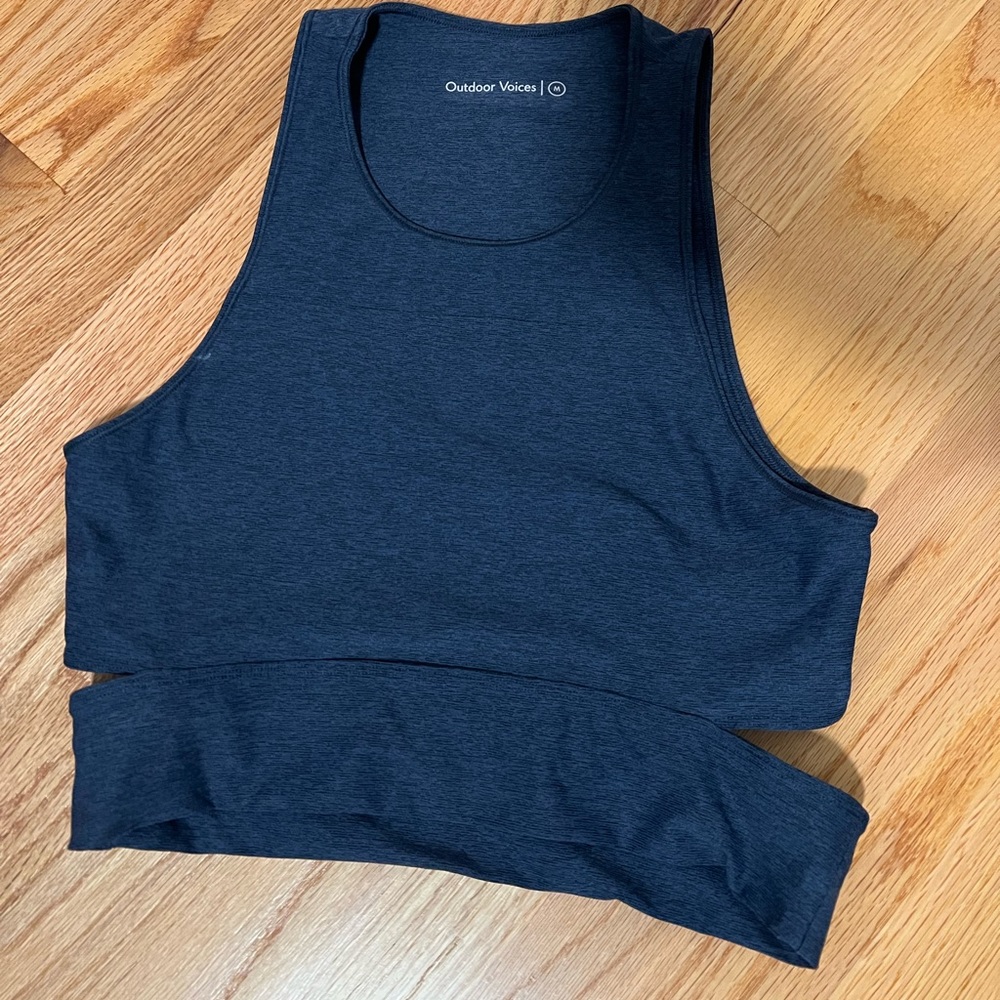 Outdoor Voices Slashback Crop Top - Medium